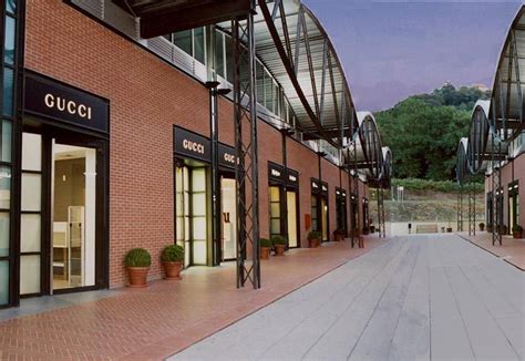 reggello outlet